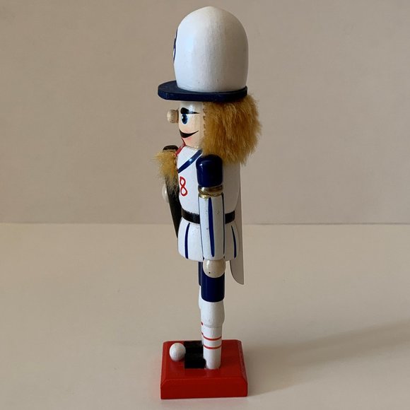 Vintage Nutcracker Baseball Player Collectible Wood Christmas Holiday Decor 6" - Picture 5 of 9
